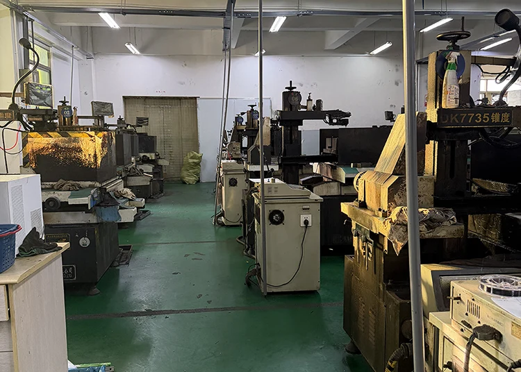 บริการกลึง CNC